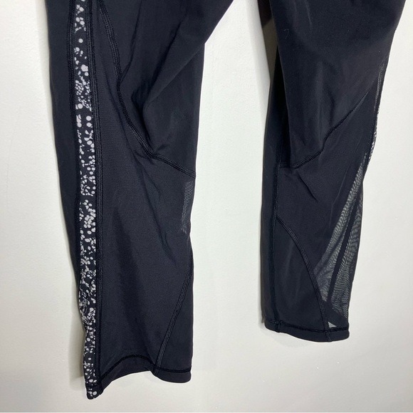 Lululemon Mix and mesh crop leggings Capri leggings size‎ 6 - Picture 9 of 11